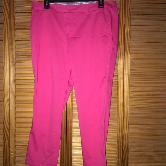 jcpenney Pants - JCP Pink‎ Capri Pants Crop Pants 12